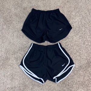 BUNDLE OF TWO: NIKE SMALL BLACK SHORTS